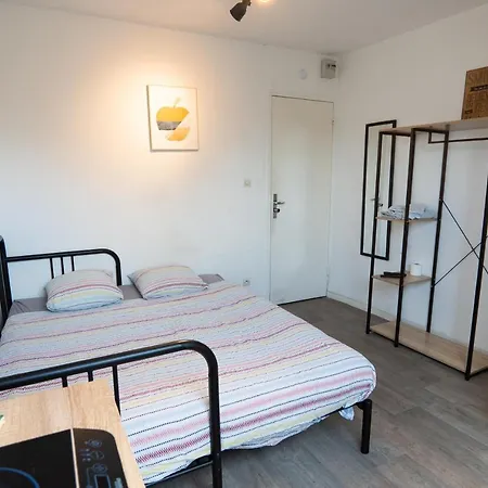 Capstay - Netflix 2* Trith-Saint-Leger