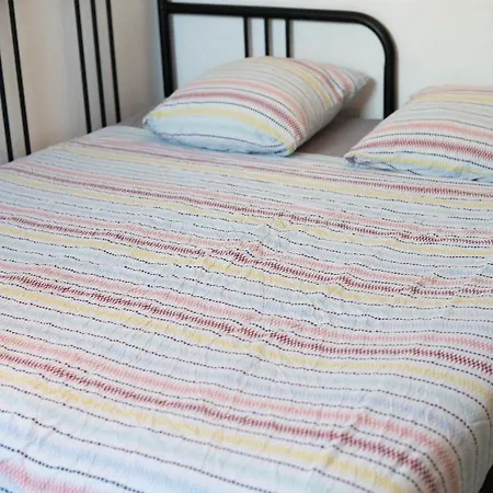 Capstay - Netflix 2* Trith-Saint-Leger