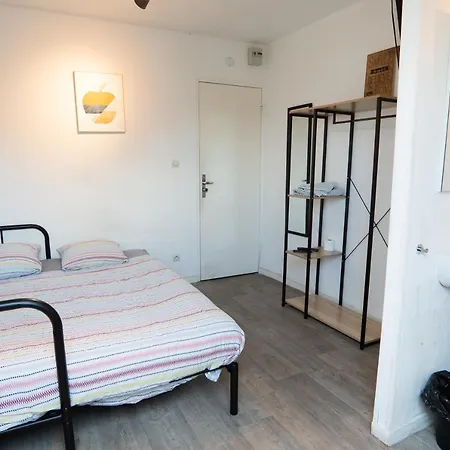 Capstay - Netflix Hotel