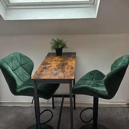 Capstay - Netflix Ξενοδοχείο Trith-Saint-Leger