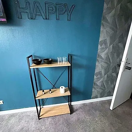 Capstay - Netflix 2*