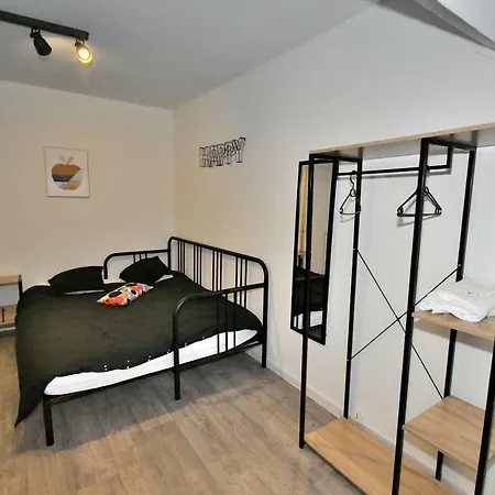 Capstay - Netflix Ξενοδοχείο 2*