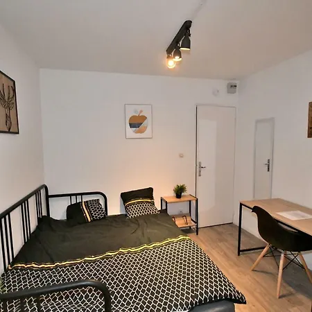 Capstay - Netflix 2* Trith-Saint-Leger